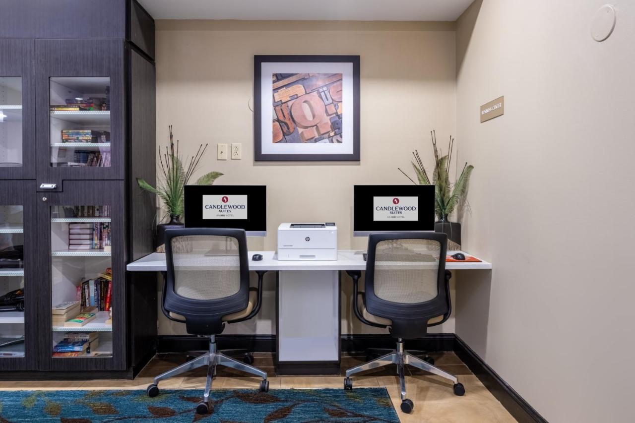 Candlewood Suites Windsor Locks By Ihg Экстерьер фото
